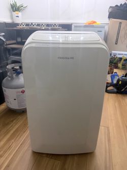Frigidaire 14000 BTU Portable Air Conditioner