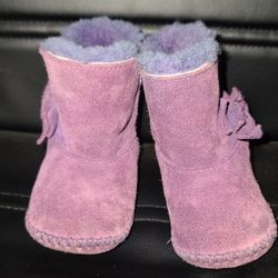 Infant Girl's Ugg Boots Size 2/3