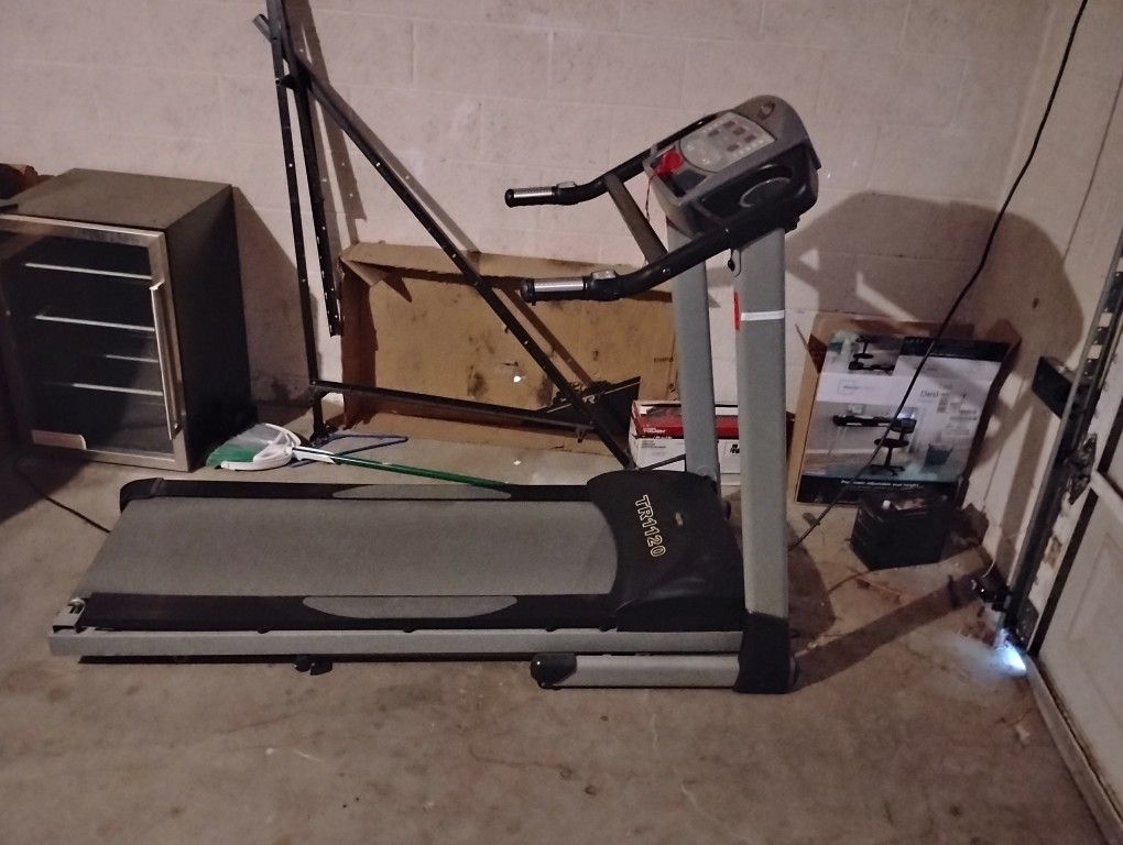 Treadmill 