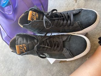 Nike SB High-Top Skate Sneakers