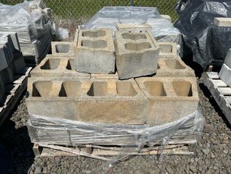 Diamond wall blocks