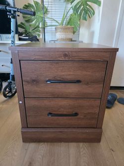 GIANTEX Farmhouse Nightstand, Wood Bedside Table
