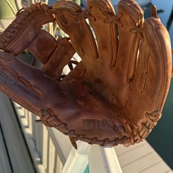 WILSON A800 ( 11 1/2 A0(contact info removed)86 )