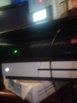 PlayStation 3 Xbox 360 and a Xbox series s or a one and there Is a Nintendo ds lite in really good condition