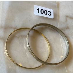 Set of golden etched bangles sold together # 1003 Preowned   #golden #Bollywood #bangles