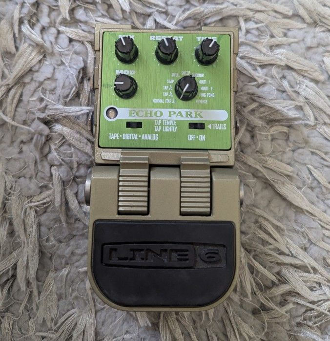 Line6 Echo Park Stereo Delay