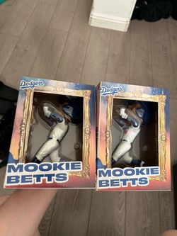 Mookie Betts LA Dodgers Bobblehead read description