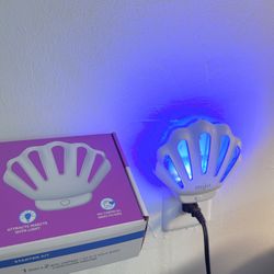 New Flying Insect Trap Plug-in Mosquito Catcher 