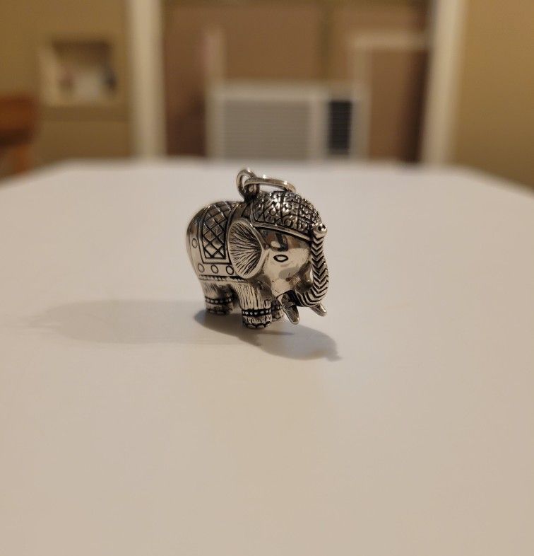 ATI Sterling Silver 925 Bali Elephant Pendant