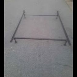 HEAVY DUTY QUEEN , FULL OR TWIN SIZE BED RAILS / FRAME ON FOUR STANDS