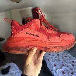 Red Triple  S Balenciagas