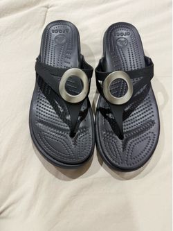 Crocs Sandals Size 8