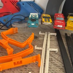 Lionel Brand By General Mills Vintage 1976 Power Passers Slot Cars Four Race Cars Plastic Parts Track Risers Power Supply Plug 
