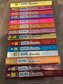 The Dork Diaries kids books 14 books $40