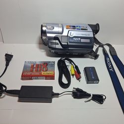 Sony Handycam Digital8 Camcorder