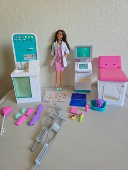 Barbie Clinic