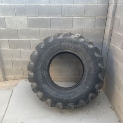 4’ Truck Tire Crossfit