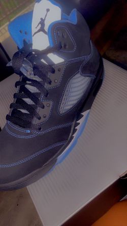 Retro 5 black Carolina