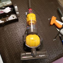 Dyson Vacuum Toy