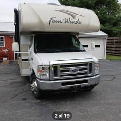 2017 Thor Motor Coach Four Winds 23U Class C