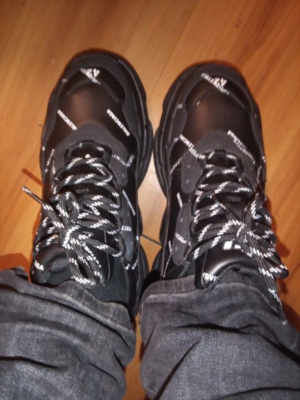 New Out The Box Balenciagas Size 9