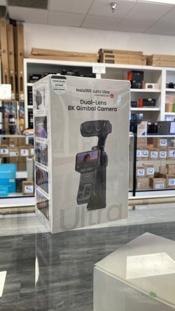 Insta360 Luna Ultra Dual-Lens 8K Gimbal Camera Creator Bundle