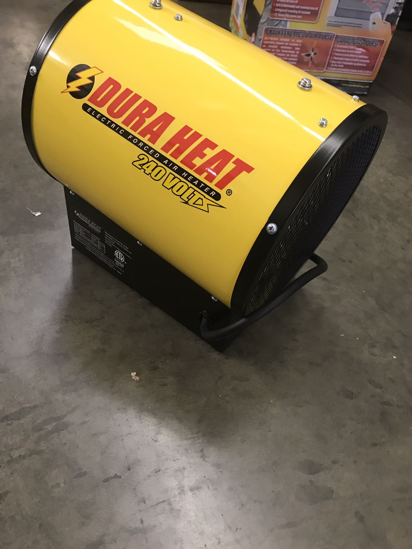DuraHeat 3,750-Watt 240-Volt Dura Heat Electric Forced Air Heater with Remote