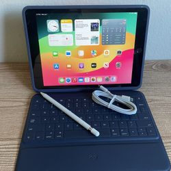 Apple iPad 7th Generation 128GB With Logitech Keyboard and Pencil
