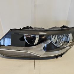 2012-2017 Volkswagen Tiguan Halogen Headlight Left Driver Side