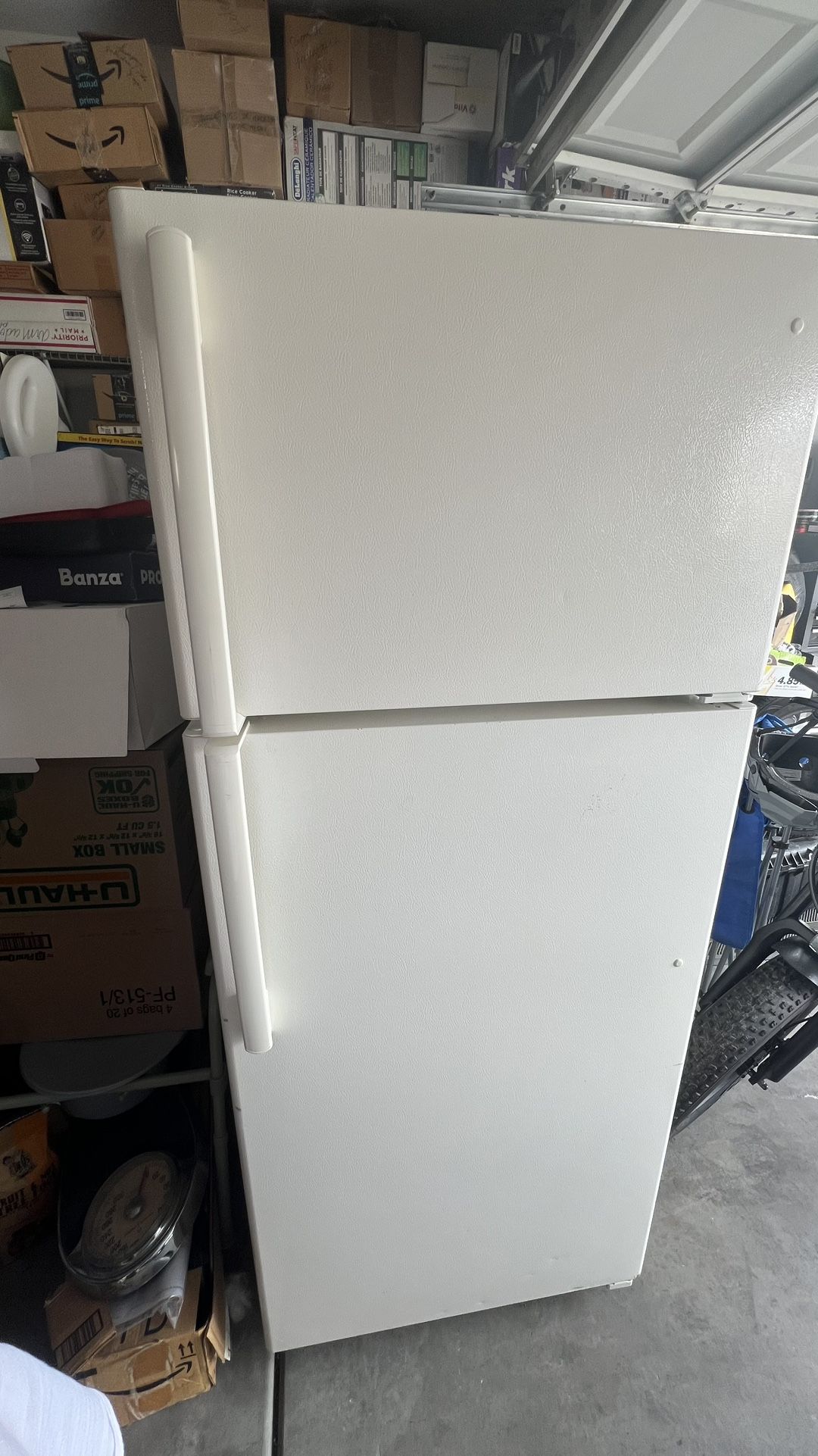 General Electric Fridge (Pick Up Only)