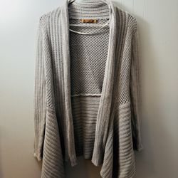 Womens Belldini Loose Knit Cardigan Sweater. Size Medium. Gray.