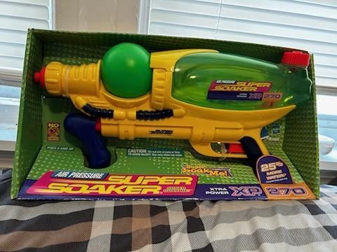 Rare Vintage 90's Super Soaker XP 270 Brand New