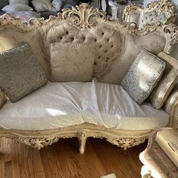 Italian Style Furniture 