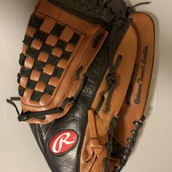 Softball/Baseball Mitt