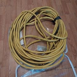 100  Feet.   Heavy Duty  Extension  Cord
