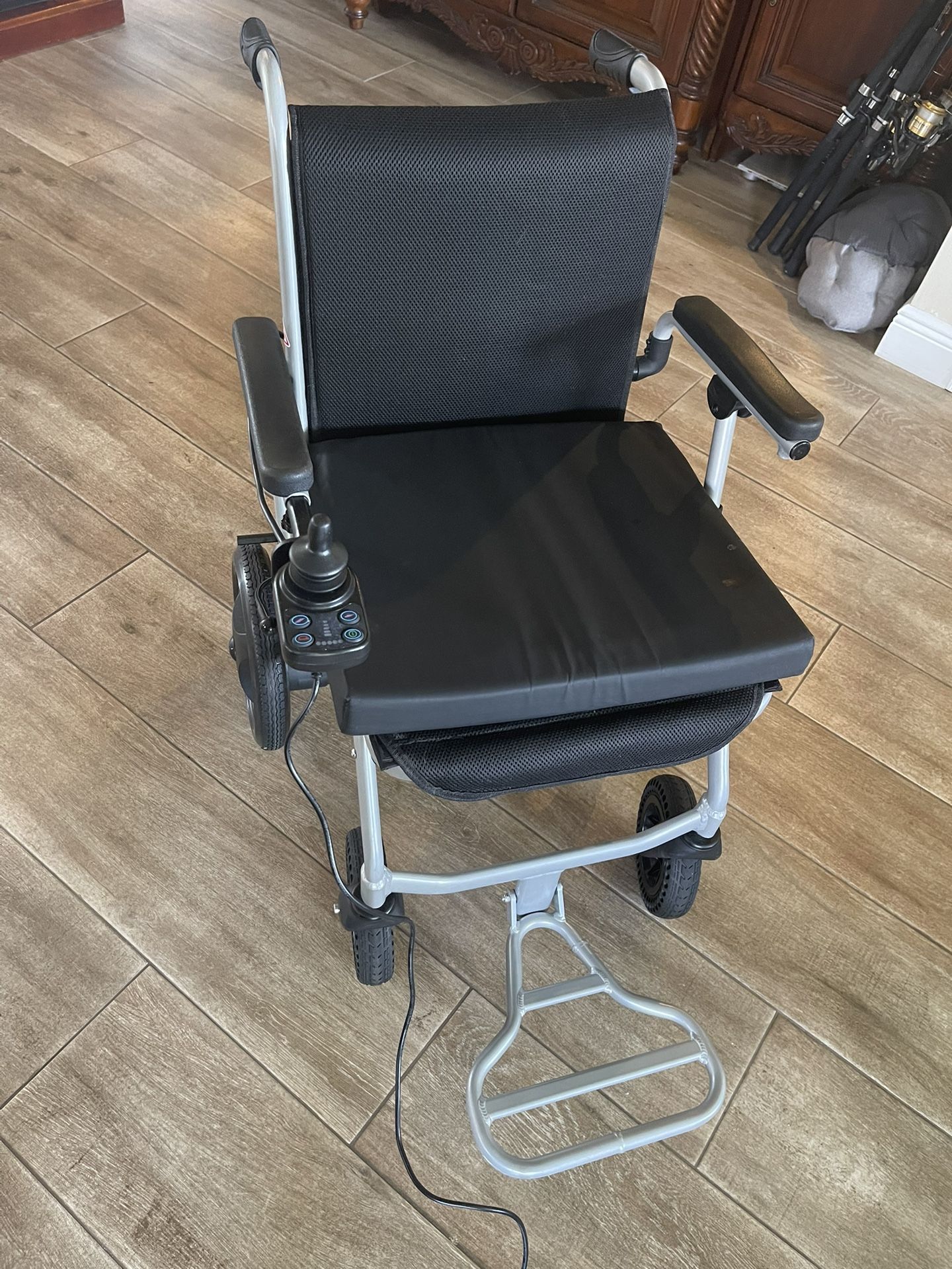 Electric Folding Wheelchair Scooter