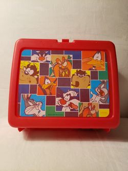 Vintage 1990s Thermos Looney Tunes Lunch Lunch Kit/Box/Pail and Thermos with Bugs Bunny, Taz, Daffy Duck, Sylvester and Yosemite Sam
