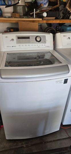 Lg washer  and drier.