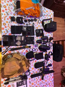 Nikon D3200 DSLR Bundle – 3 VR Lenses – 5,560 Shutter Count – Tripods & Accessories