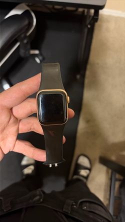 Apple Watch Series 4