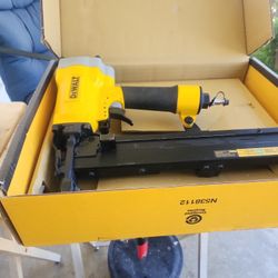 DEWALT
Corded Pneumatic 16-Gauge 1 in. Crown Lathing Stapler STORE PRICE $269