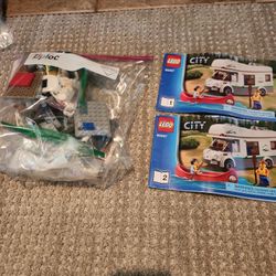 Lego Camper 60057