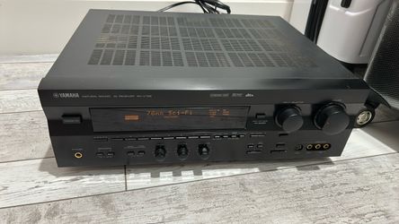 Yamaha natural sound AV-Receiver modelRX-V795