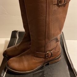 Tan 100%leather Knee High Boots 7