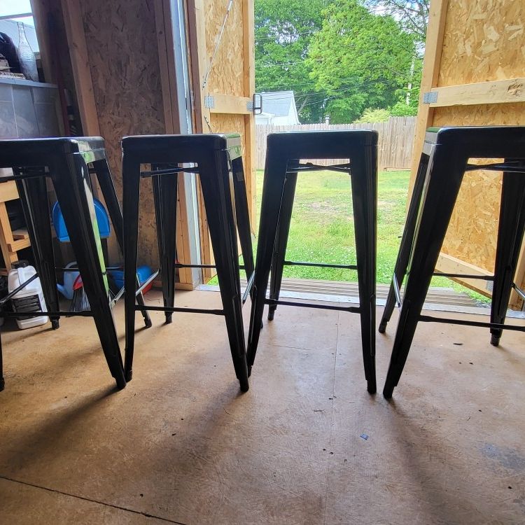 Set of 4 Counter Height 30 inch METAL BARSTOOLS 