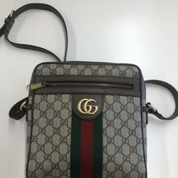 Gucci Ophidia Messenger Bag