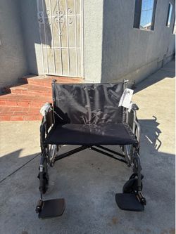 Heavy-Duty Bariatric Wheelchair for Adults – Extra Wide Seat