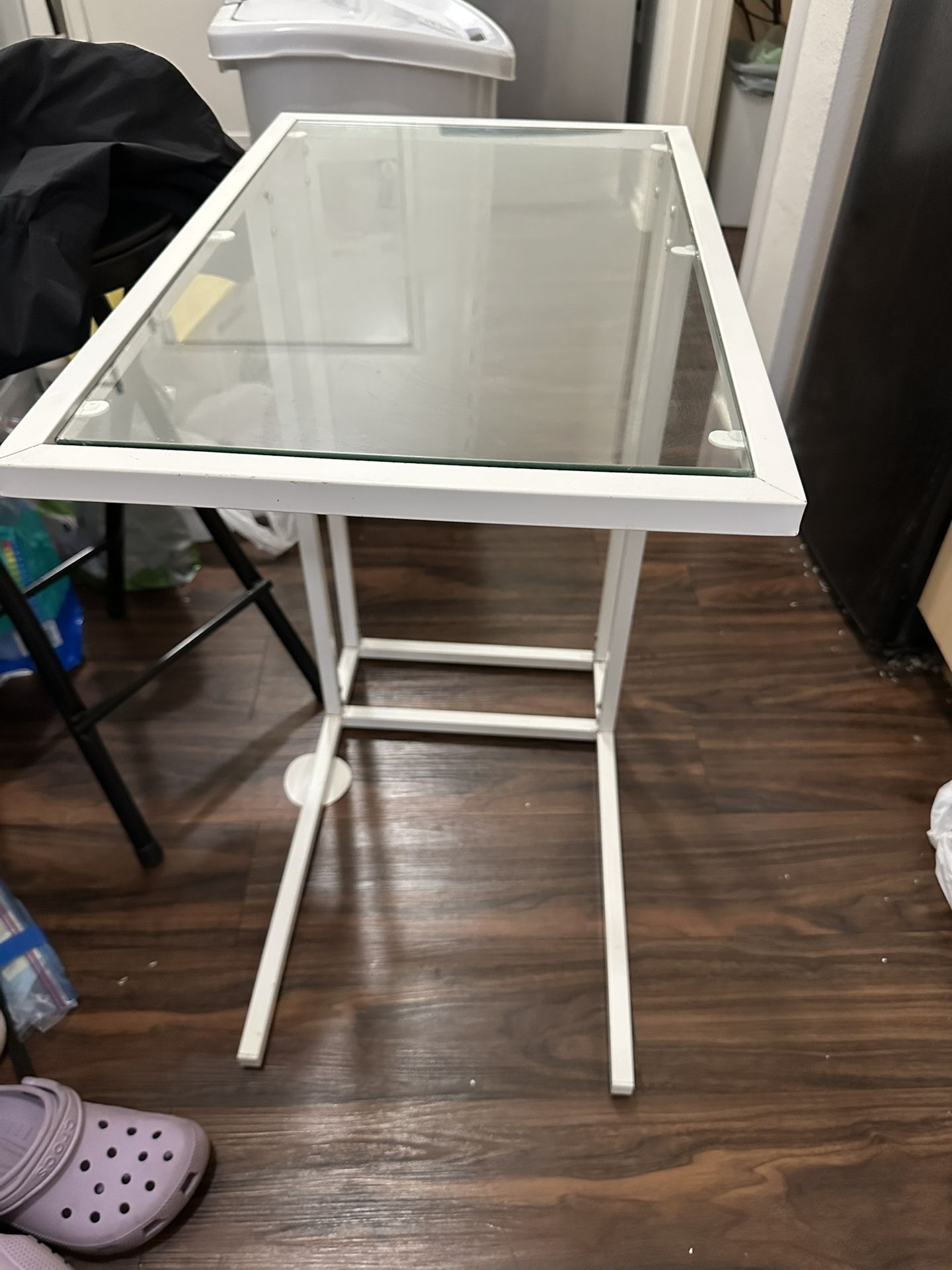 VITTSJÖ Laptop stand, white/glass, 13 3/4x25 5/8 "