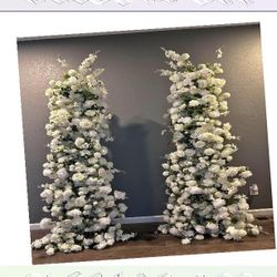 Enchanting Wedding Decor Featuring Stunning Floral Art experience cut
