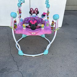 Minnie Mouse Bouncy Chair 